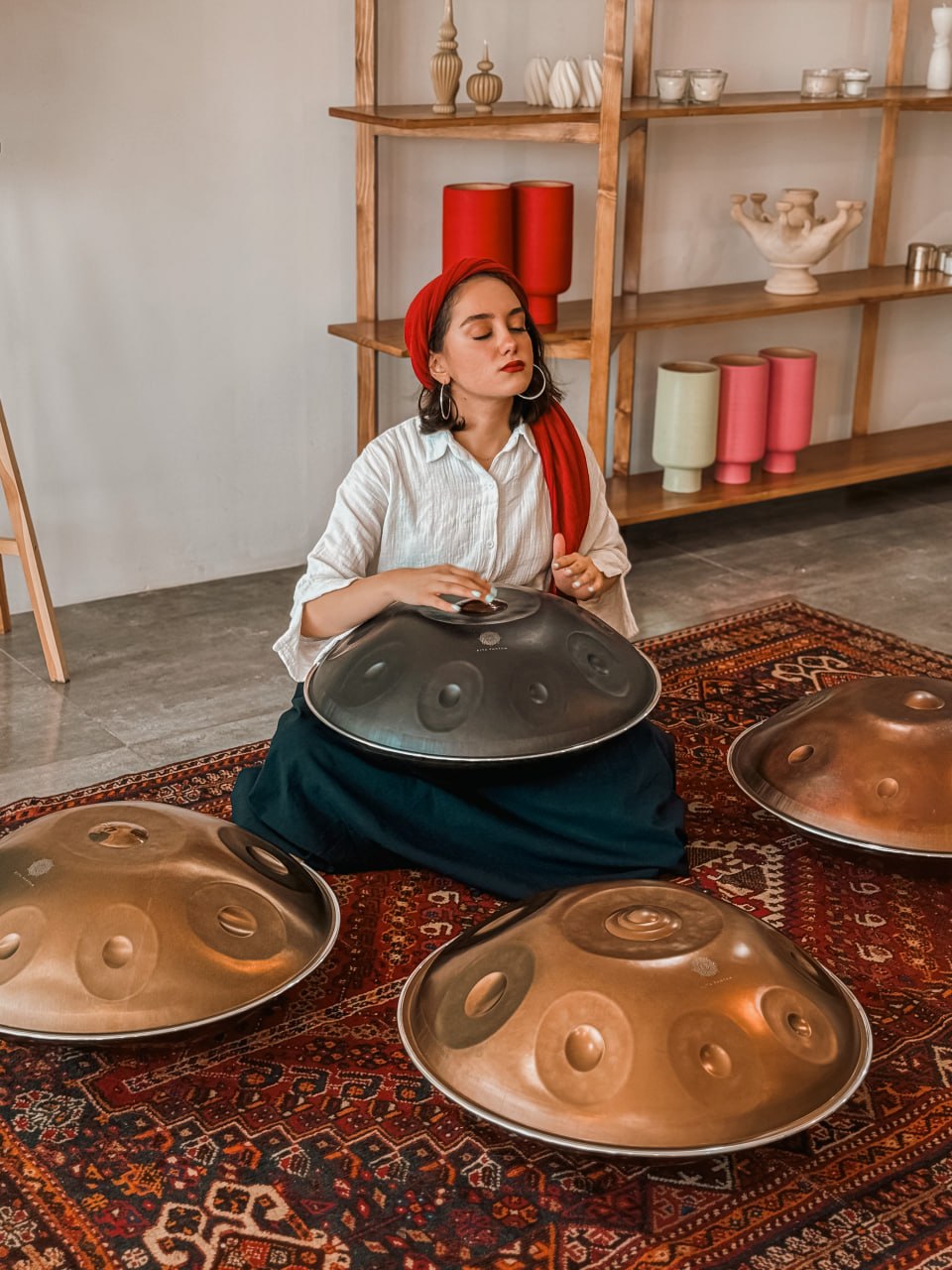 Person playing handpan